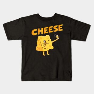 Cheese Slice taking selfie Kids T-Shirt